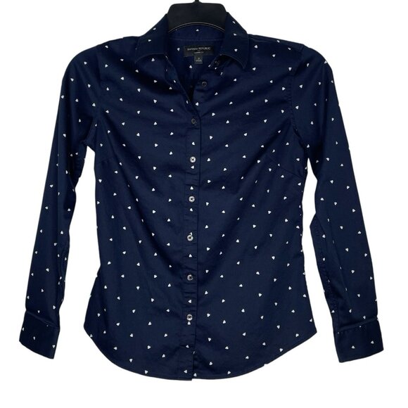 Banana Republic Womens Heart Print Tailored Shirt Size 2 Button Up Long Sleeves - Picture 1 of 9
